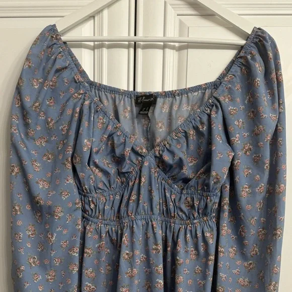 Streetwear Society Medium Blue Long Sleeve V-Neck Mini Dress w/Pink Floral Print - Picture 3 of 8